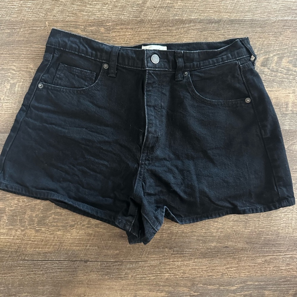 Universal Thread Black High-Rise Denim Shorts